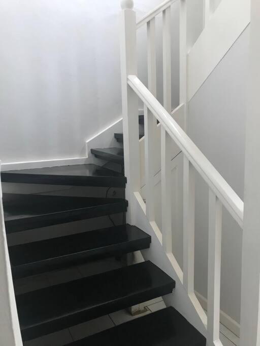 Negril Condo By The Beach Apt. 194 Point Village מראה חיצוני תמונה