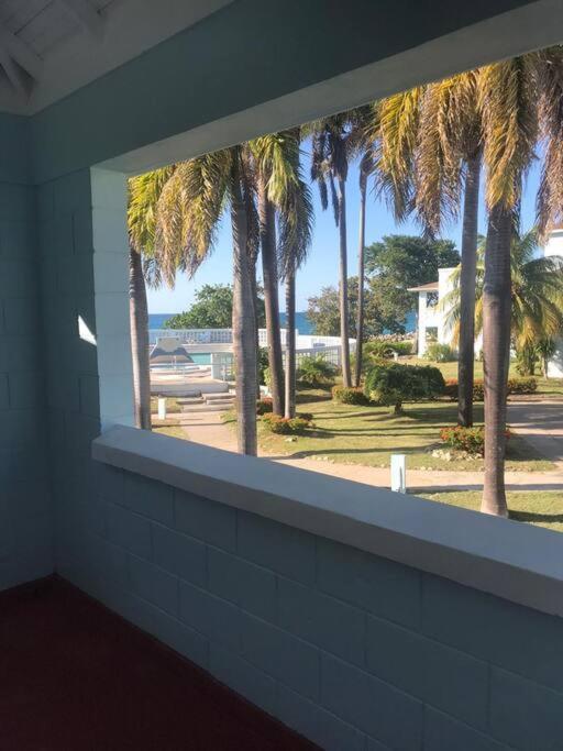 Negril Condo By The Beach Apt. 194 Point Village מראה חיצוני תמונה