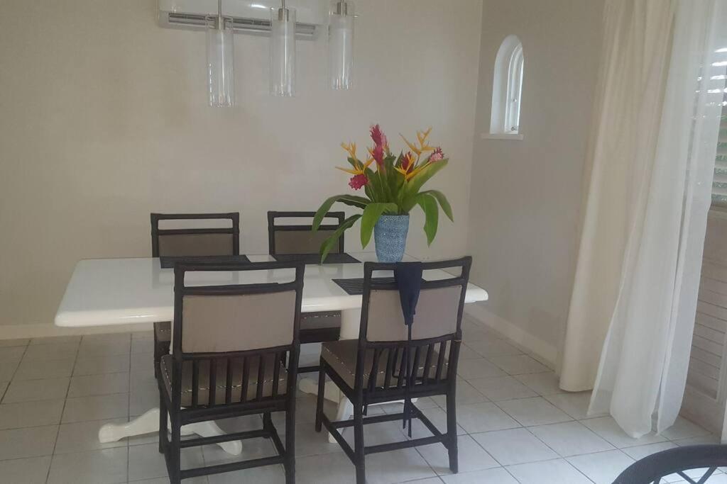 Negril Condo By The Beach Apt. 194 Point Village מראה חיצוני תמונה